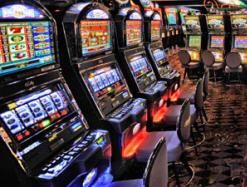 Игровые автоматы Bet2Tech: красочные слоты от популярного разработчика 